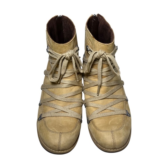 Merrell Women's Size 10 Shiloh II Boots Beige Leather Zip Booties Chunky Heels - Picture 2 of 13